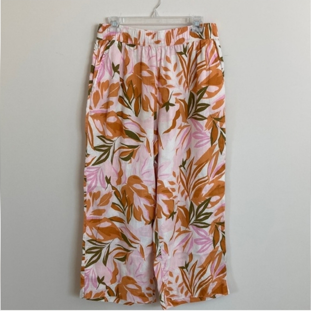 C&C California Pink, Orange & Olive Leaf Print Capris